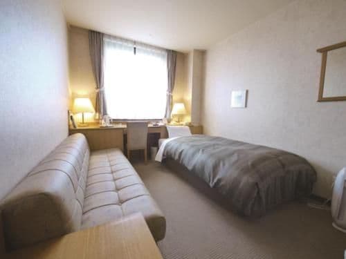 Single Room - Non-Smoking