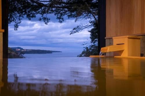 King Room with Open-Air Bath - Non-Smoking 302