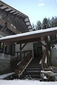 Gakuto Lodge1