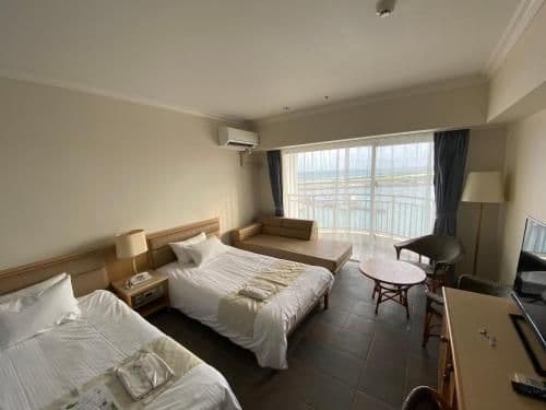 Island View Twin Room - Non-Smoking