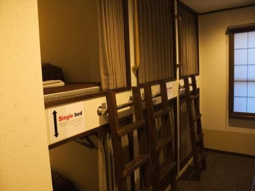 Single Bed in Mixed Dormitory Room - Adult Only