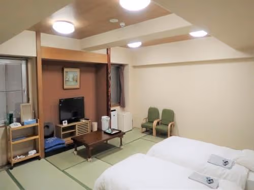 Japanese-Style Quadruple Room