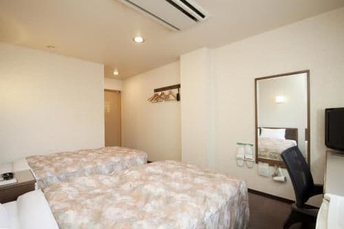 Twin Room - Smoking