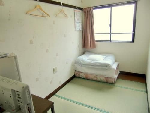 Japanese-Style Twin Room with Shared Bathroom