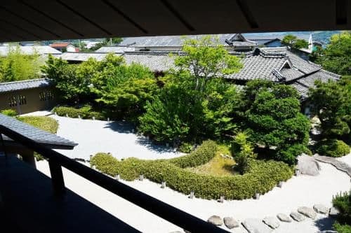 Suite Room with Garden View