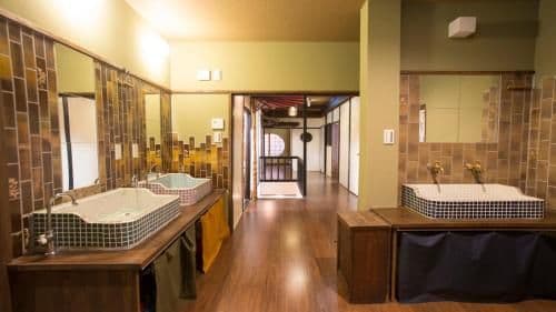 Economy Twin Room