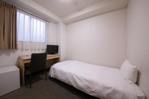 Single Room - Non-Smoking