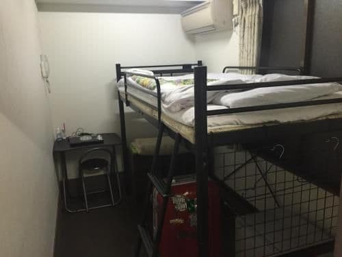 Single Room with High-Bed and Shared Bathroom