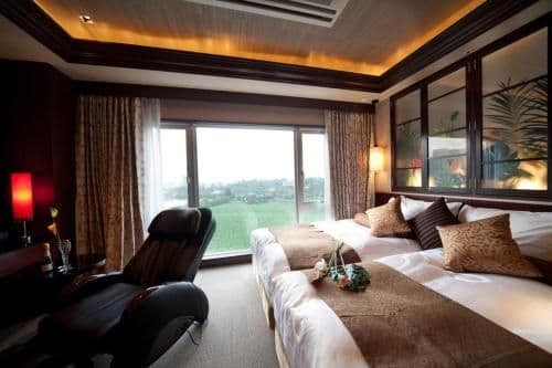 Twin Room with Park View - Non Smoking