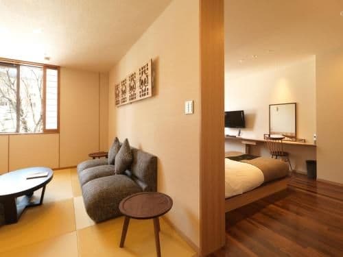 Room with Tatami Area - Traditional Japanese Style Kaiseki Dinner + Japanese Style Breakfast Included