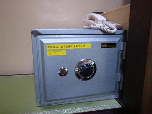 Japanese-Style Superior Twin Room with Private Bathroom