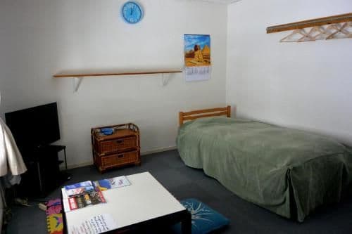 Single Room A with Shared Shower and Toilet - Non-Smoking
