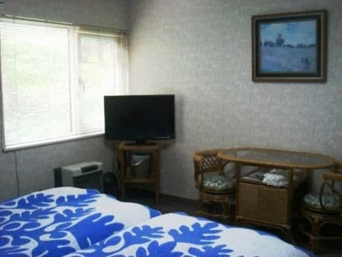 Twin Room with Shared Bathroom