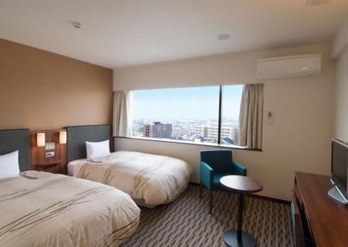 Twin Room - Non-Smoking