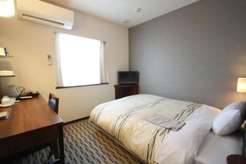 Single Room - Non-Smoking