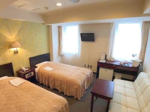 Twin Room - Non-Smoking