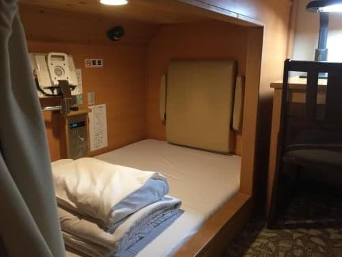 Deluxe Capsule Room for Male - Lower Level
