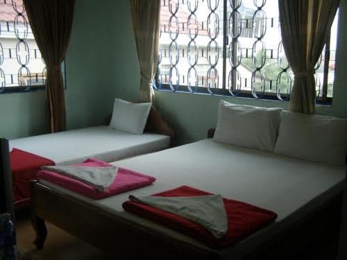 Triple Room