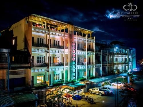Royal Hotel0