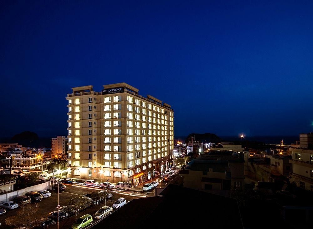 Ocean Palace Hotel4