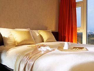 Phoenix Island Resort0