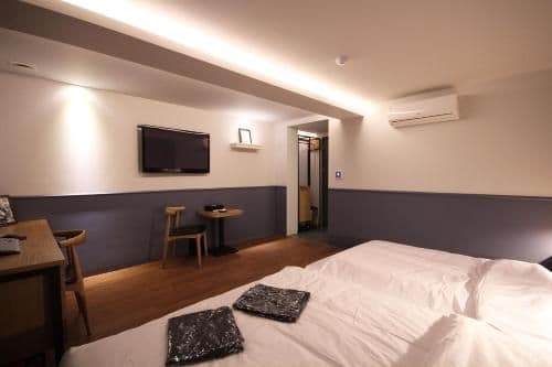 Family Twin Room