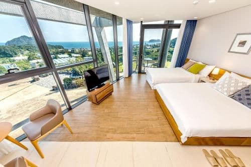 Triple Room with Sea View