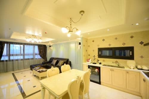 Family Studio