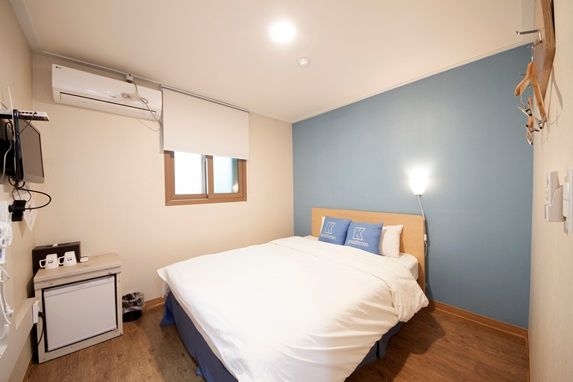 K-guesthouse Sinchon 24