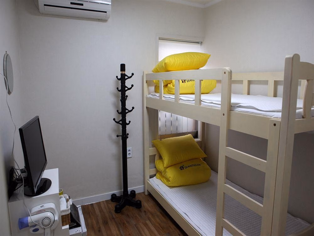 24 Guesthouse Namsan Garden1