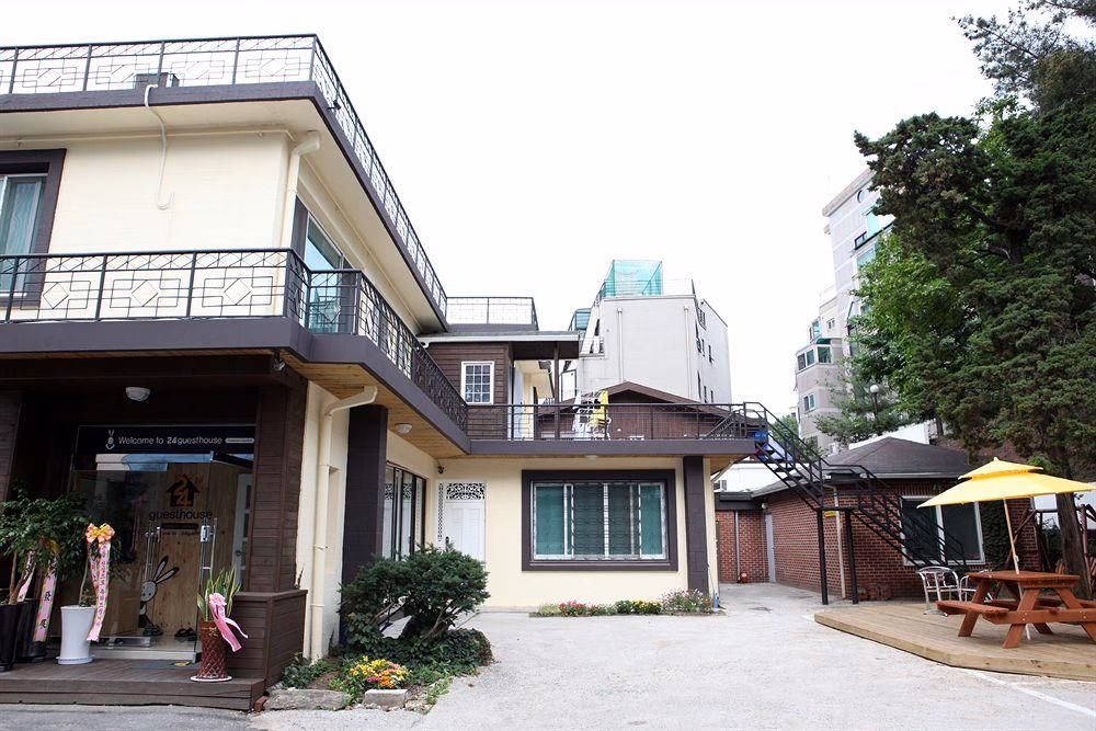 24 Guesthouse Namsan Garden2