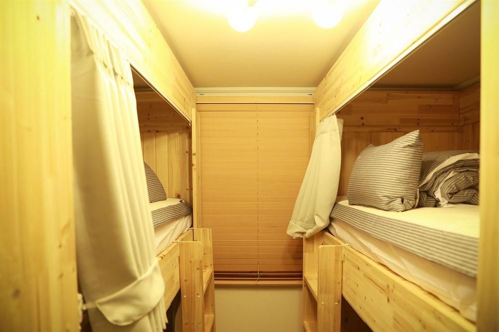 Moon Hostel1