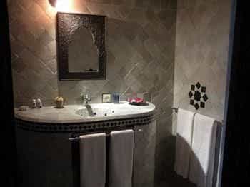 Riad Arous Chamel
