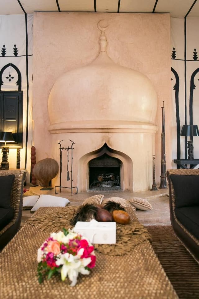 LODGE DELUXE