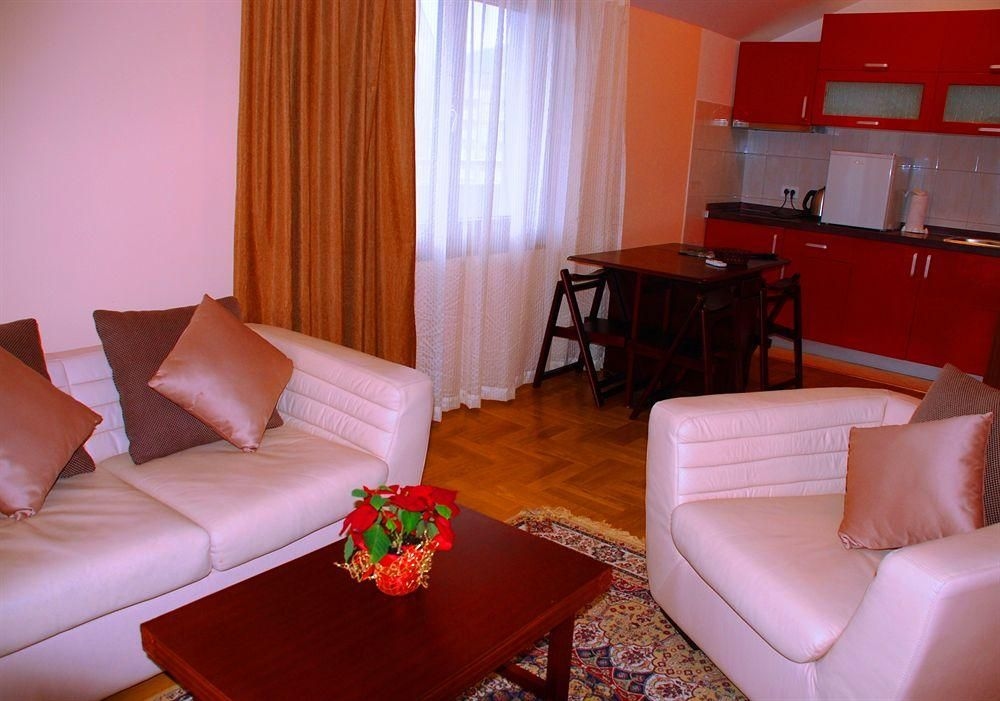 Hotel Magnolija0