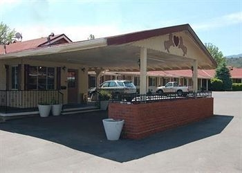 Rodeway Inn0
