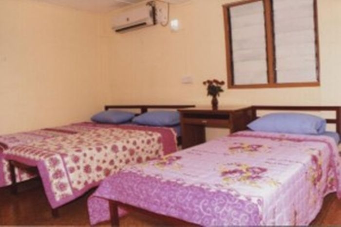 Hninn Si Budget Inn1