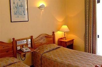 Cornucopia Hotel4