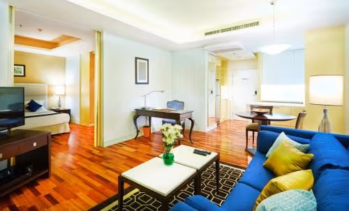 24 HOURS STAY and FREE UPGRADE - Deluxe One-Bedroom Apartment