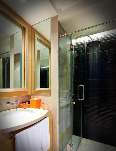 24 HOURS STAY and FREE UPGRADE - Studio