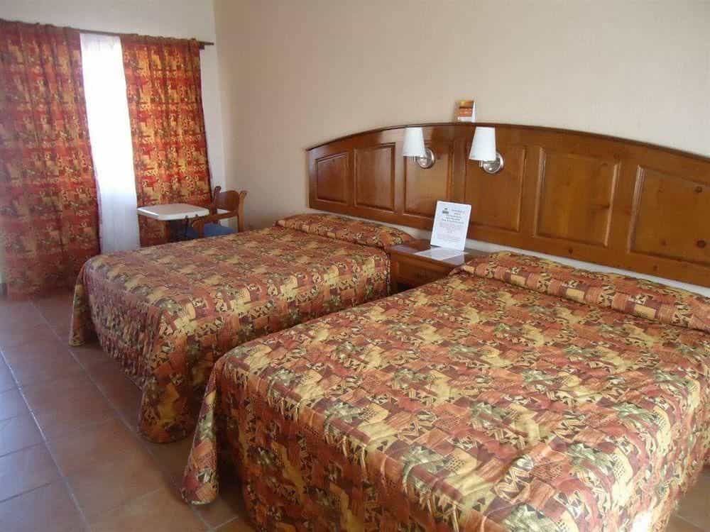 Hotel Angra