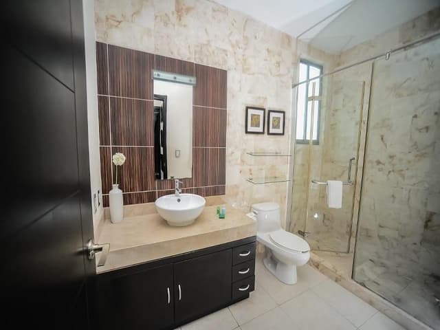 SUITE TWO BEDROOMS