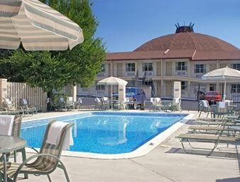 Days Inn Colorado Springs Central1
