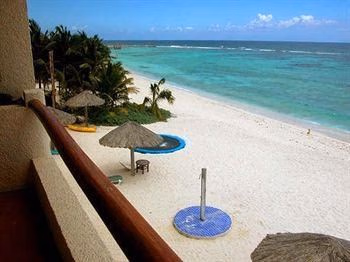 Villas DeRosa Resort4
