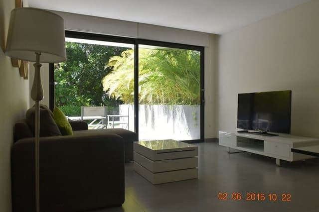 APARTMENT ONE BEDROOM