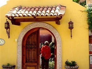 Casa Tres Leones2