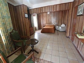 Hotel Fundador0