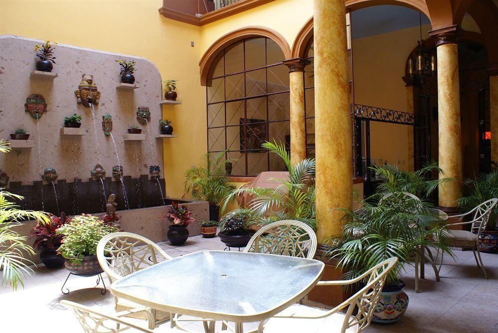 Casa Alebrijes Gay Hotel2