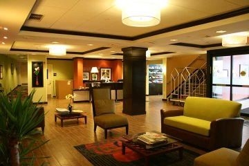Comfort Inn Downtown3
