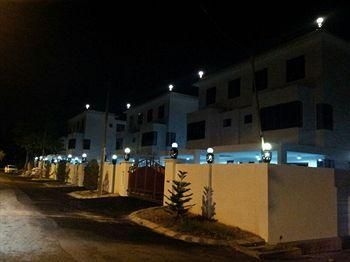 White House iHome Ipoh0